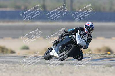 media/Sep-20-2025-Race Pace (Sat) [[d4e1b33f4d]]/Verified/Turn 14 (930am)/